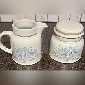 Vintage Royal Doulton Inspiration Lambethware Cream Covered Sugar Blue Flowers